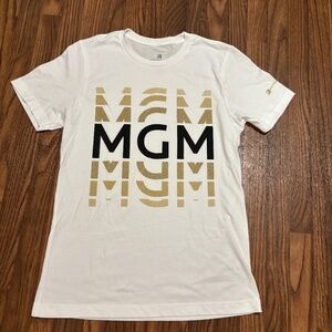 MGM Grand * Woman’s White Short Sleeve Tee * MGM Resorts * Size Medium